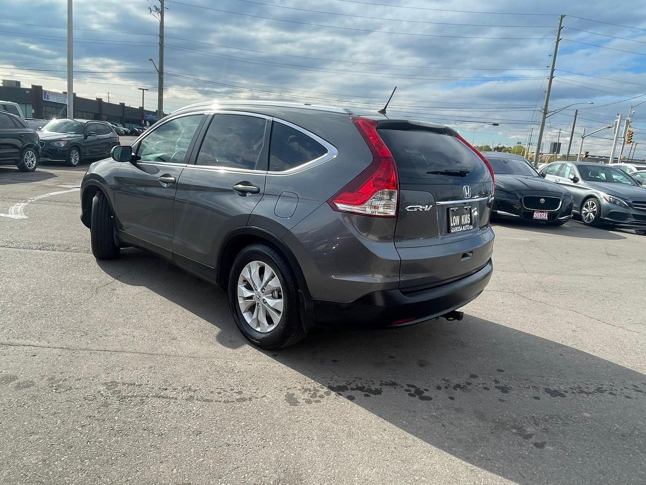 2014 Honda CR-V AWD LOW KM NO ACCIDENT HEATED SEATS BACKUP CAM B-T Photo
