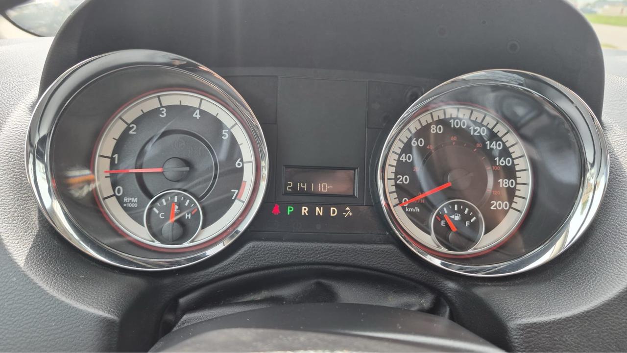 2016 Dodge Grand Caravan CANADA VALUE PACKAGE, WELL MAINTAINED, CERTIFIED Photo