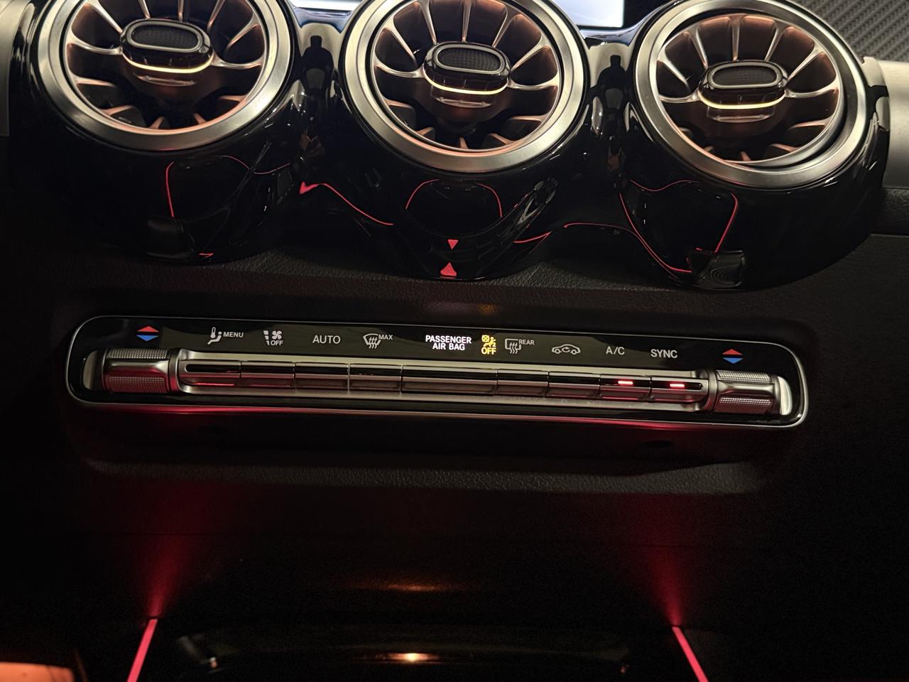 2022 Mercedes-Benz GLB GLB 250 | AMG Package |Night Package| 7 PASSENGER Photo