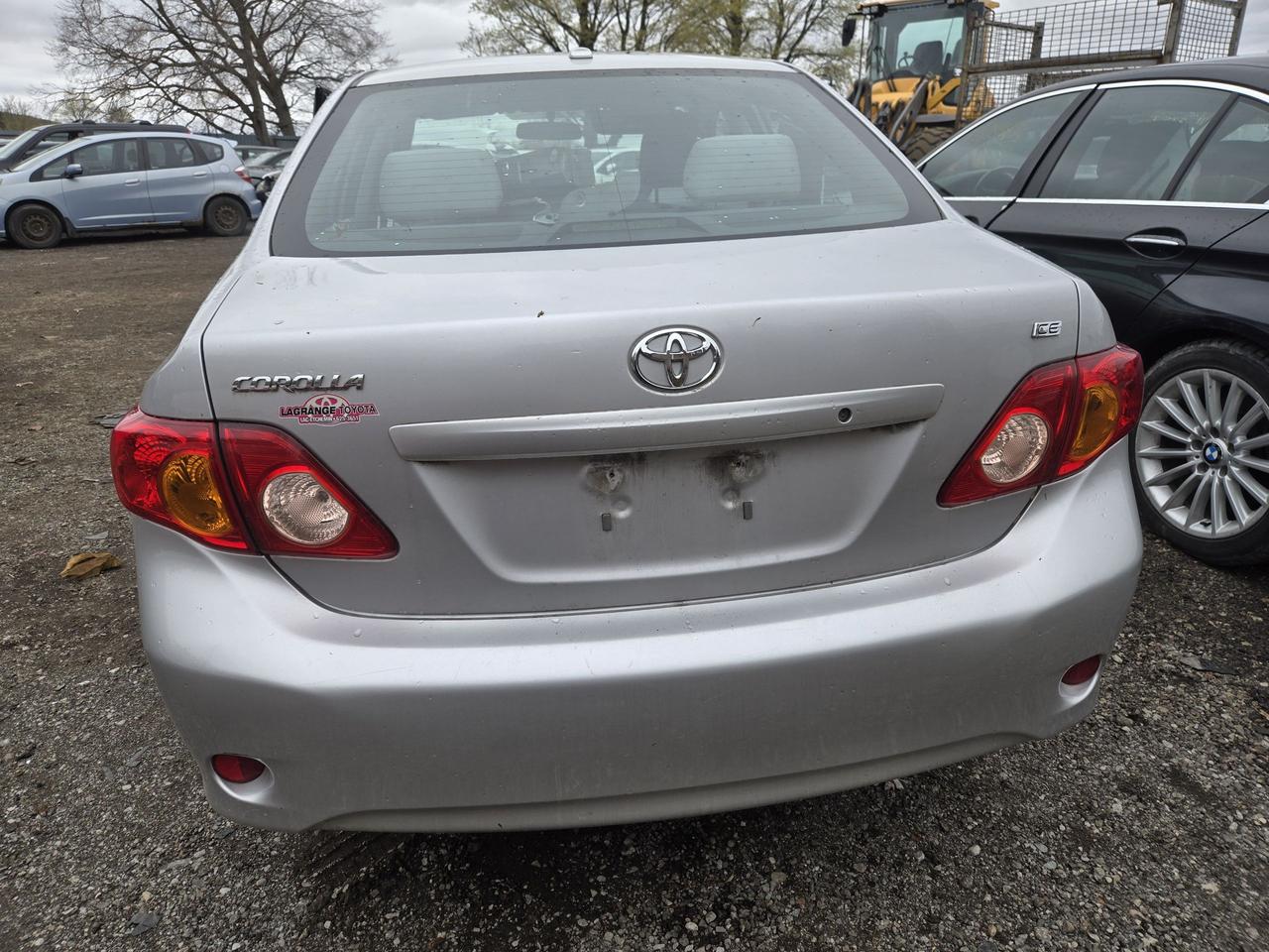 2010 Toyota Corolla CE Photo