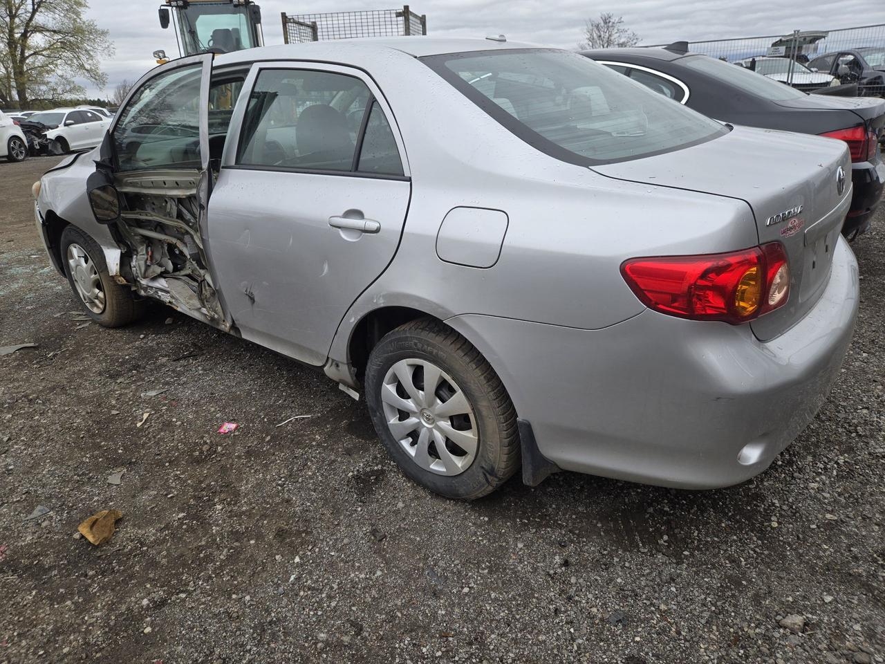 2010 Toyota Corolla CE Photo