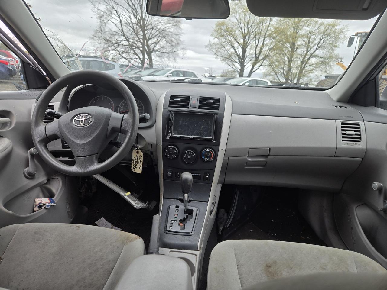 2010 Toyota Corolla CE Photo