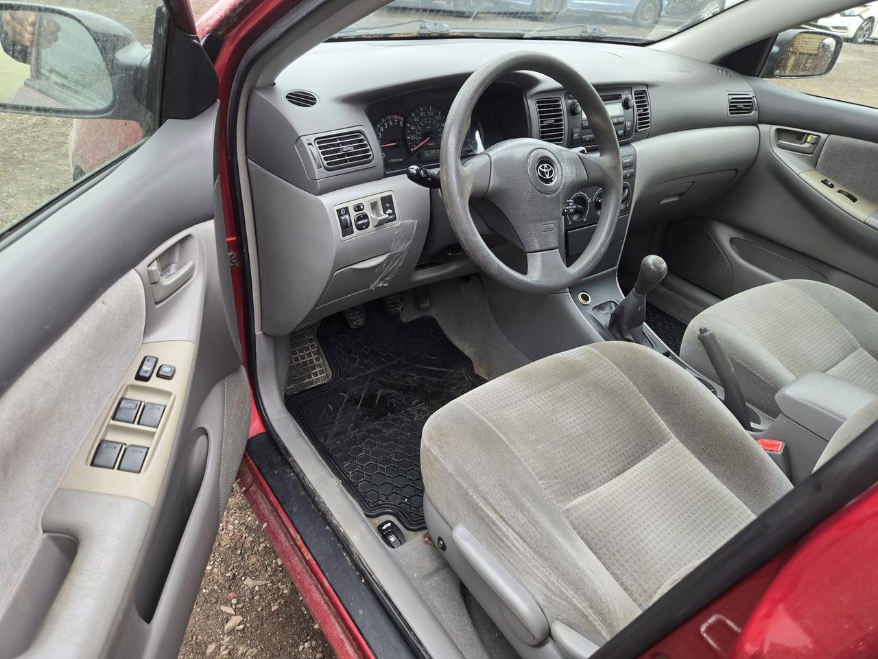2006 Toyota Corolla CE Photo