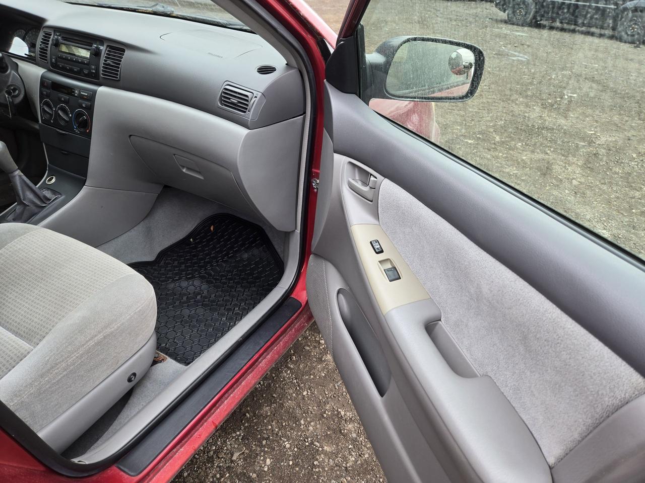 2006 Toyota Corolla CE Photo