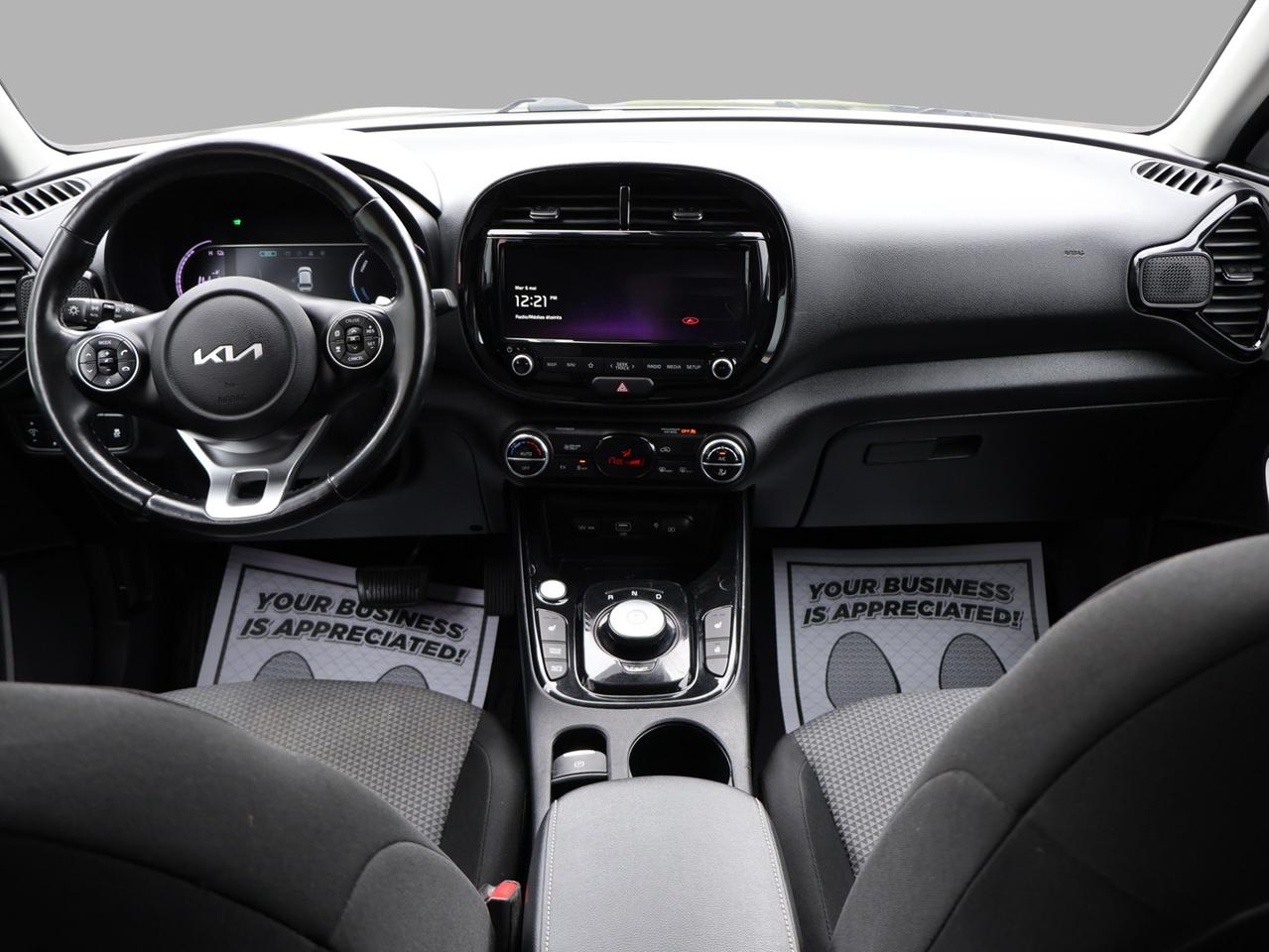 2022 Kia Soul EV PREMIUM CERTIFIED *1 OWNER*ACCIDENT FREE*LOW KMS* CAMERA NAV BLUETOOTH HEATED SEATS CRUISE ALLOYS Photo