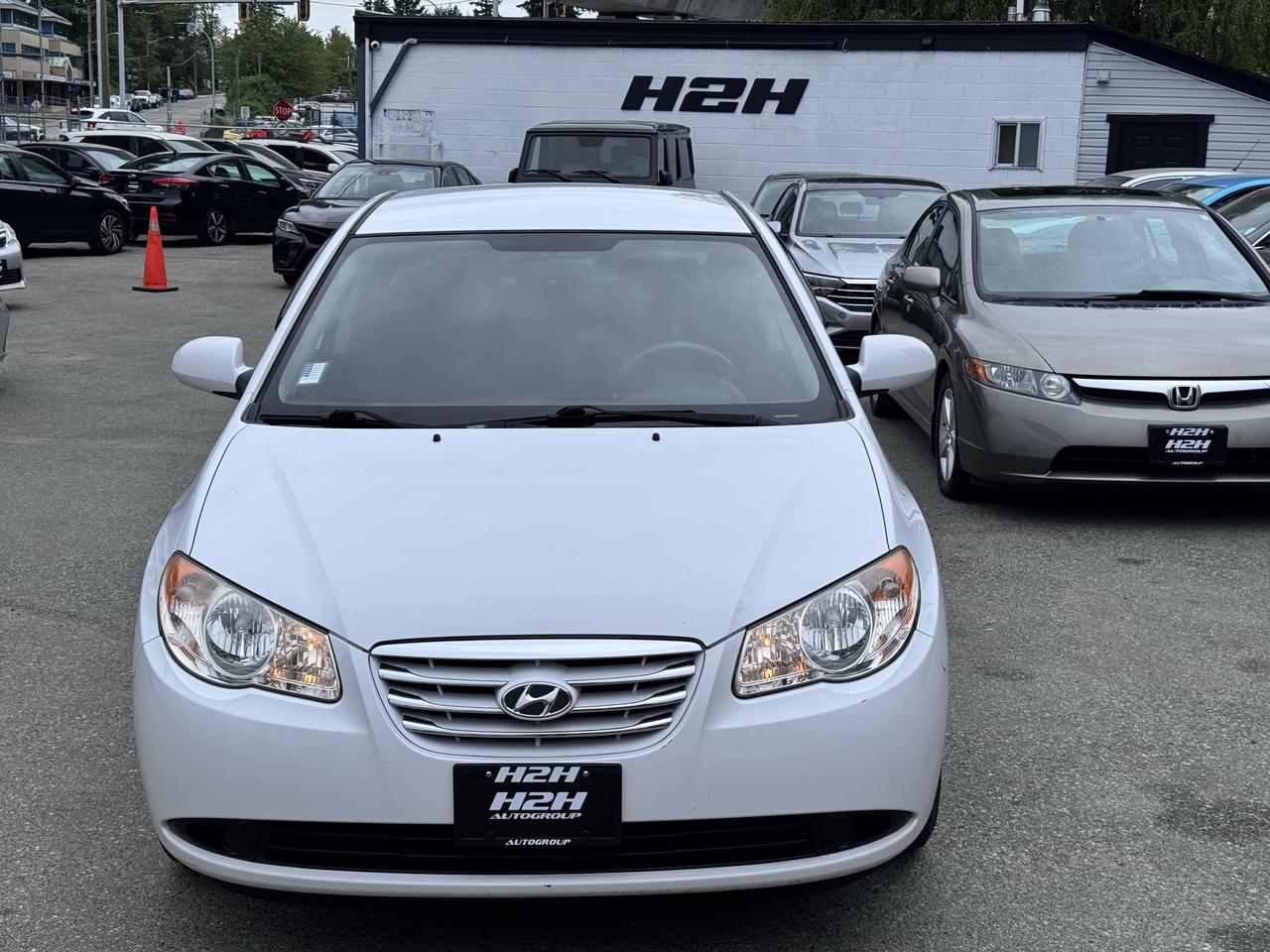 2010 Hyundai Elantra FINANCING AVAILABLE Photo2