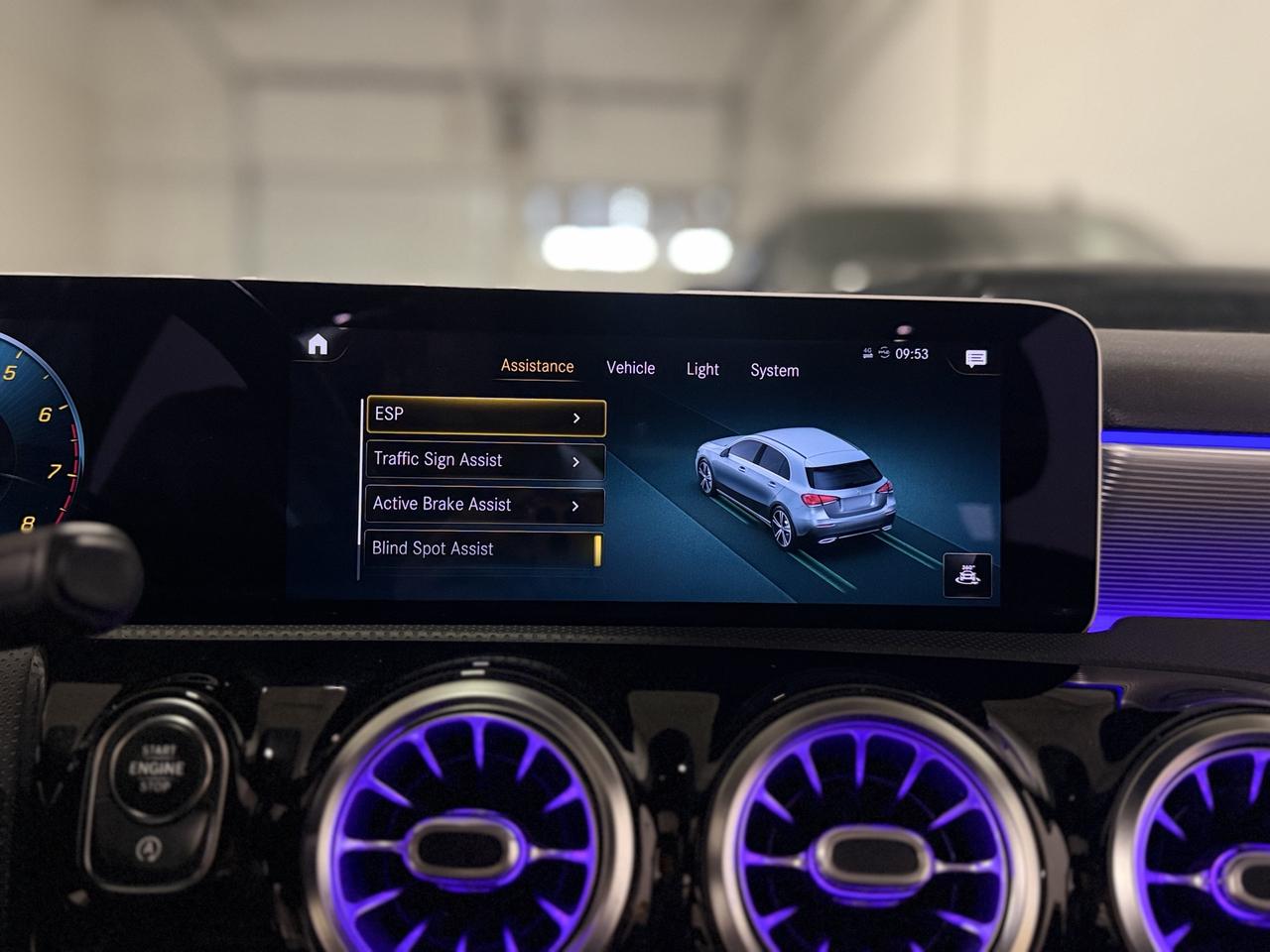 2019 Mercedes-Benz A-Class A 250 4MATIC Hatch Photo