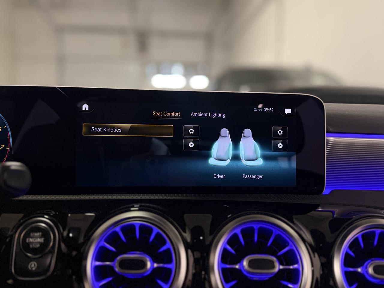 2019 Mercedes-Benz A-Class A 250 4MATIC Hatch Photo