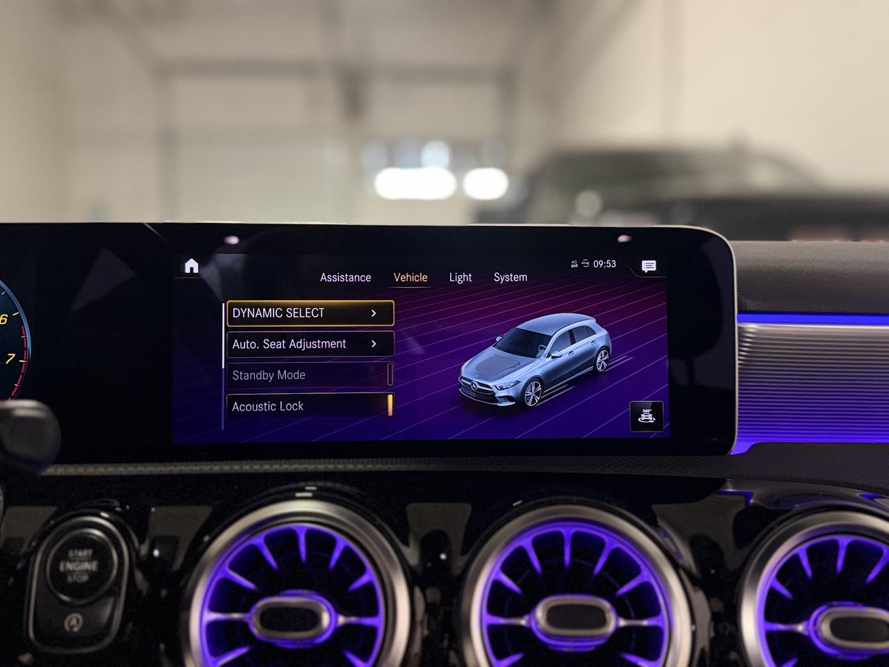 2019 Mercedes-Benz A-Class A 250 4MATIC Hatch Photo