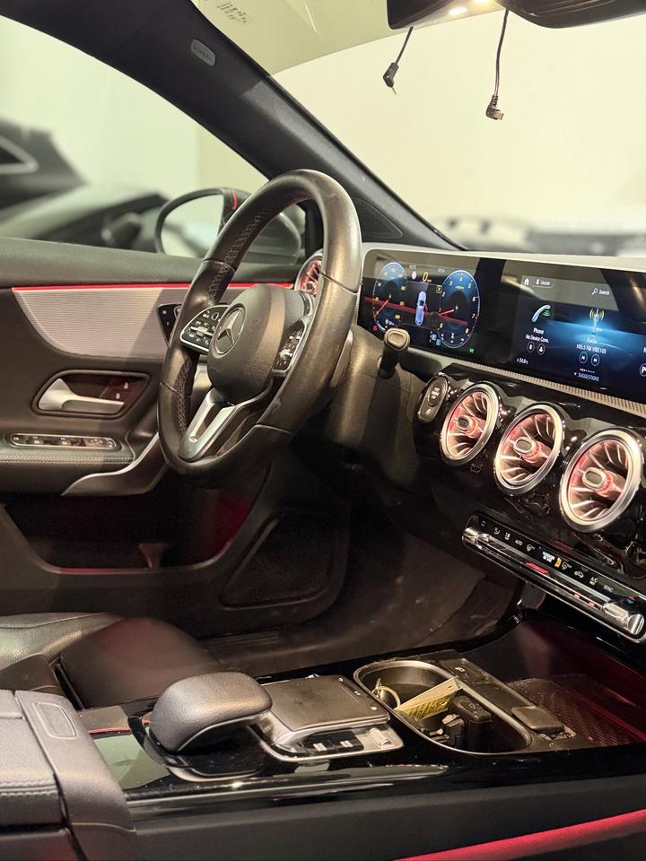 2019 Mercedes-Benz A-Class A 250 4MATIC Hatch Photo