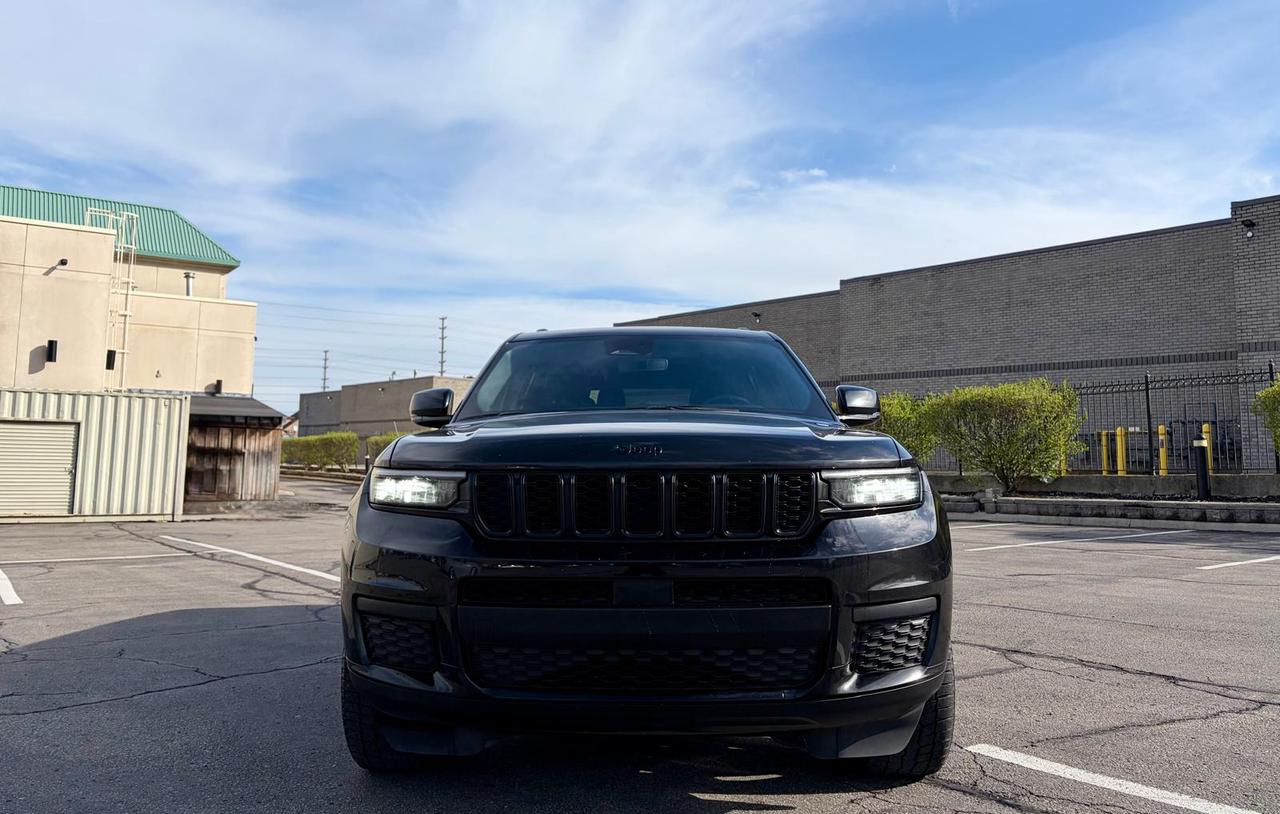 2022 Jeep Grand Cherokee Altitude Photo