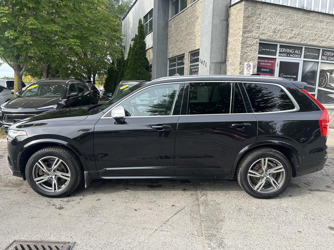 2018 Volvo XC90 R-Design!! BOWERS & WILKINS STEREO!! 6-PASSENGER! Photo
