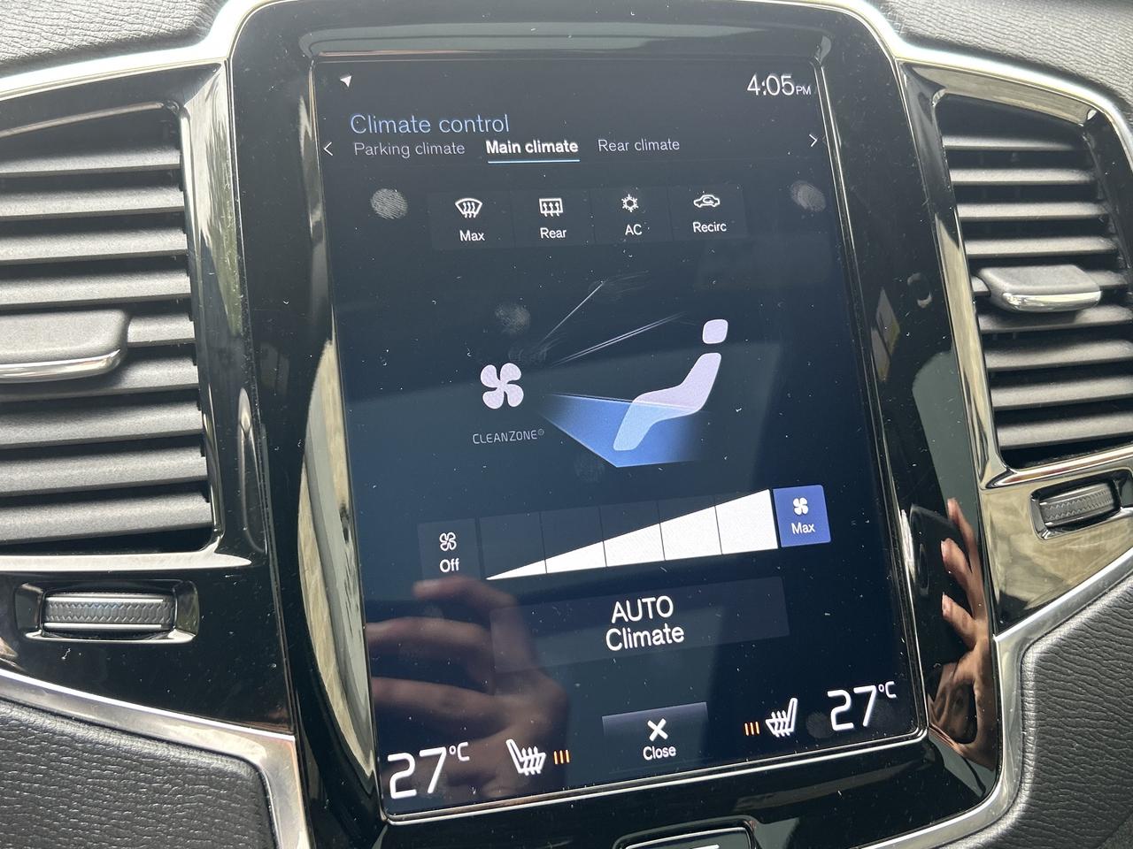 2018 Volvo XC90 R-Design!! BOWERS & WILKINS STEREO!! 6-PASSENGER! Photo