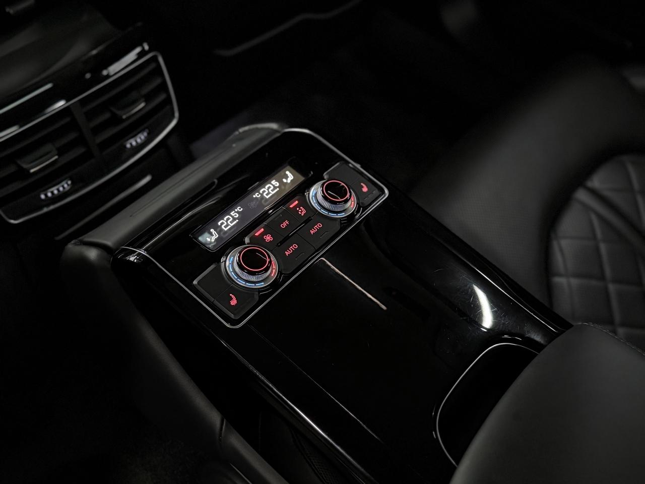 2018 Audi A8 4.0T|NAV|360CAM|ACC|BSM|FCW|HUD|BOSE|MASSAGE| Photo