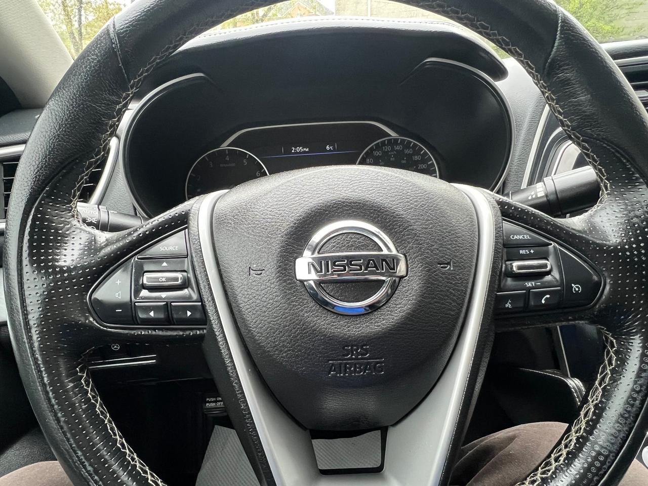2017 Nissan Maxima LEATHER-NAV-BACK CAM-HEATED SEATS & MORE! Photo