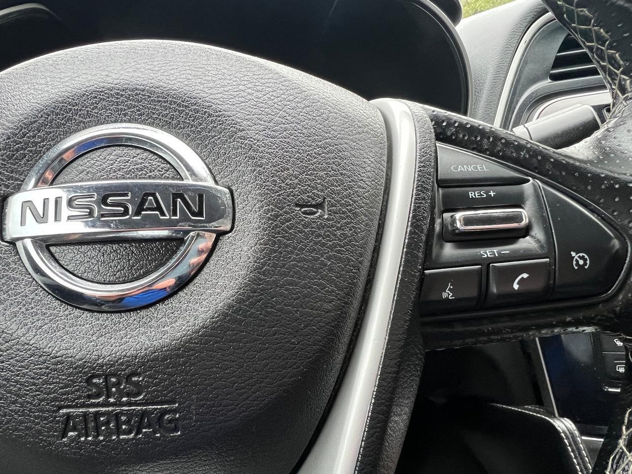 2017 Nissan Maxima LEATHER-NAV-BACK CAM-HEATED SEATS & MORE! Photo