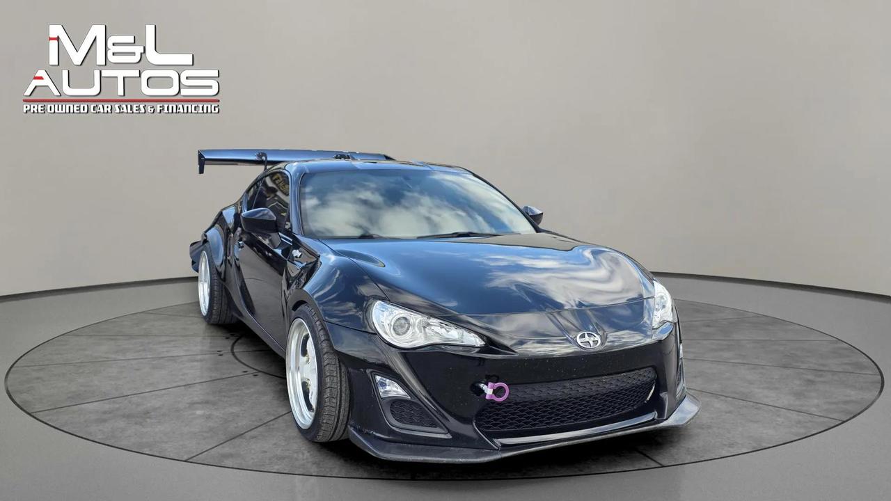 2016 Scion FR-S  Photo2