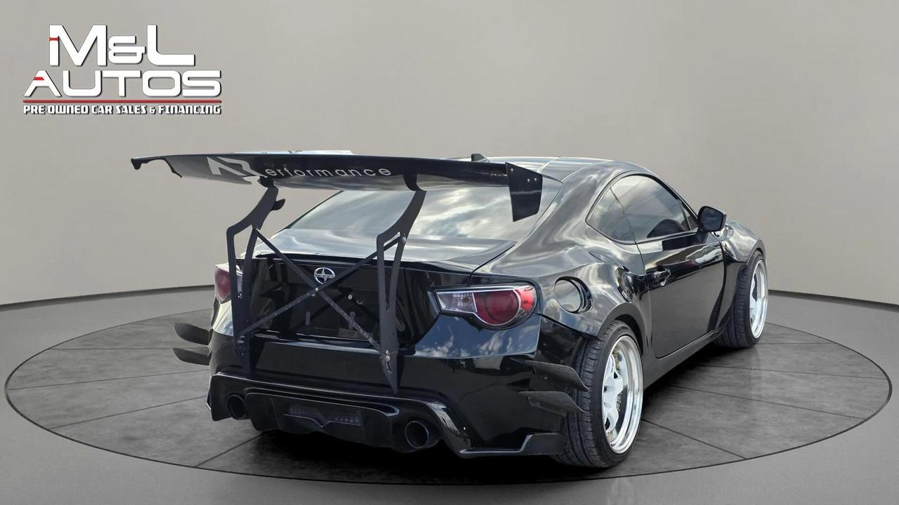 2016 Scion FR-S  Photo4
