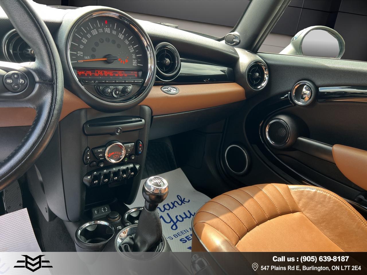 2015 MINI Cooper CONVERTIBLE - MANUAL - LOW KMS !!! Photo