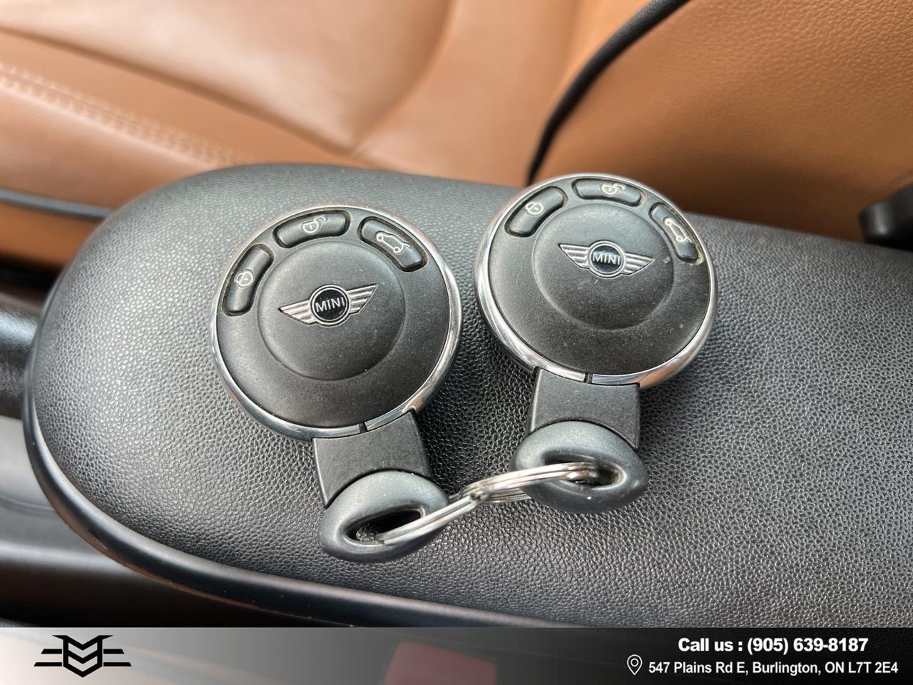 2015 MINI Cooper CONVERTIBLE - MANUAL - LOW KMS !!! Photo