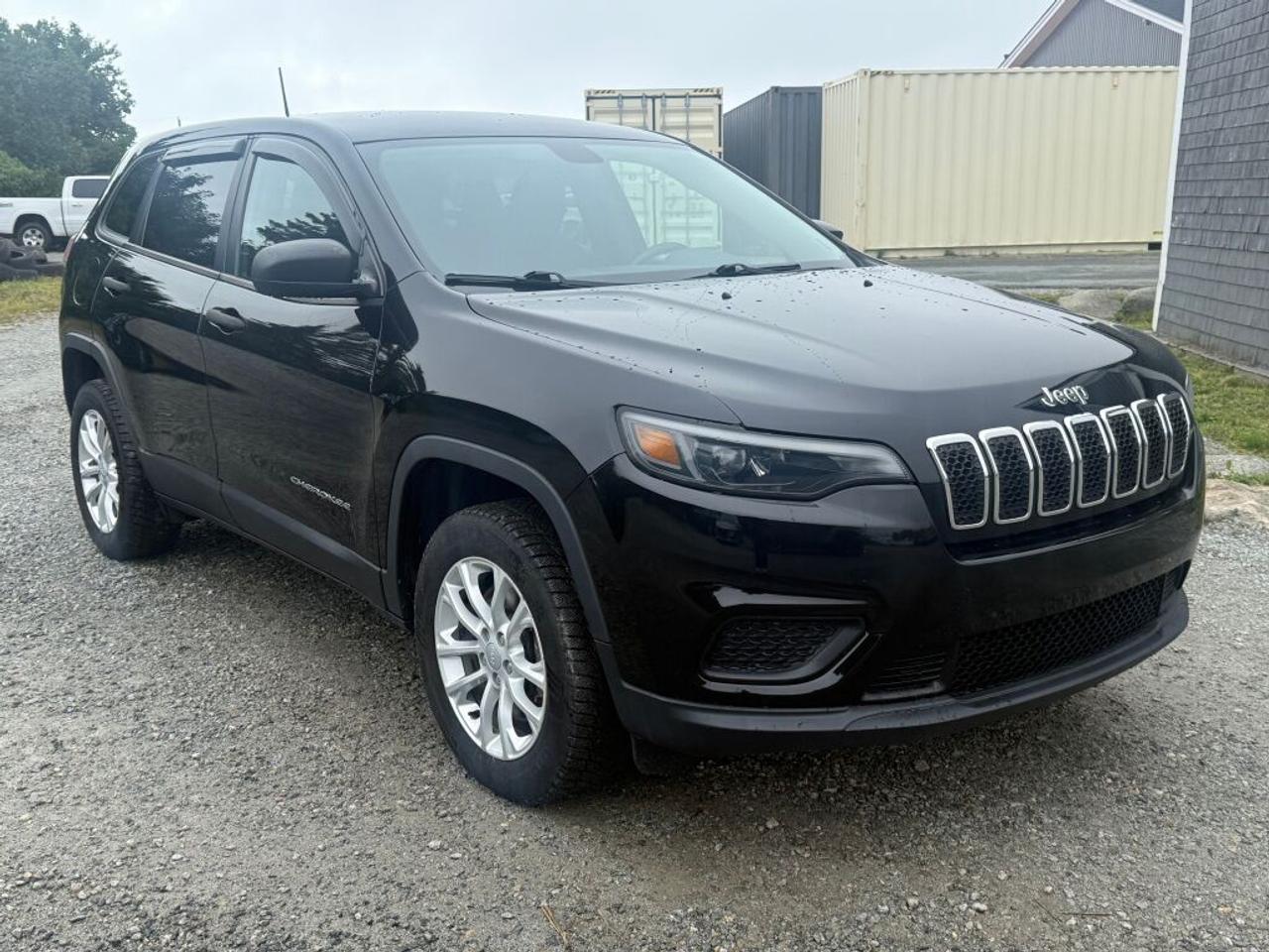 2020 Jeep Cherokee Sport Photo