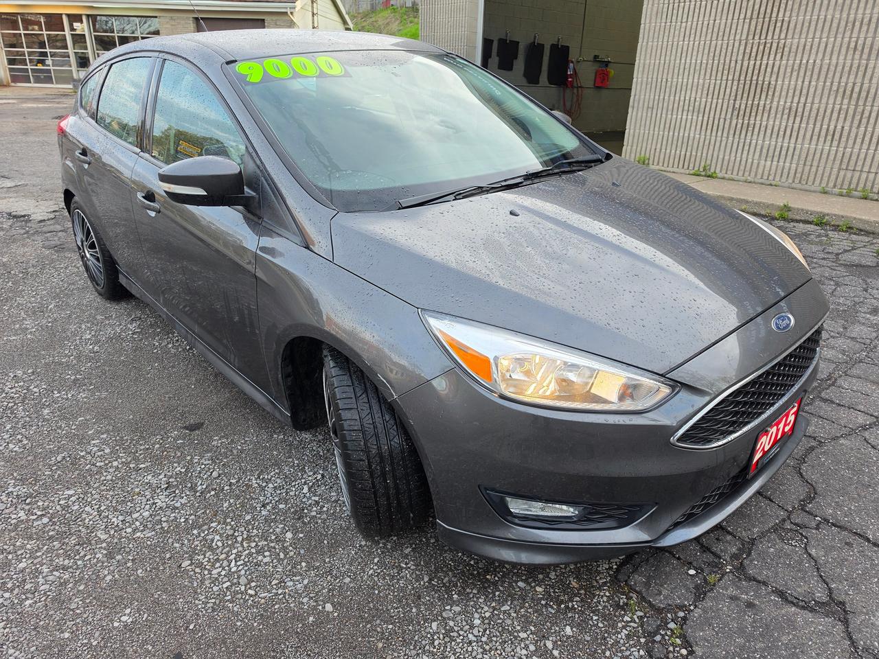 2015 Ford Focus 5DR HB SE - Photo #2