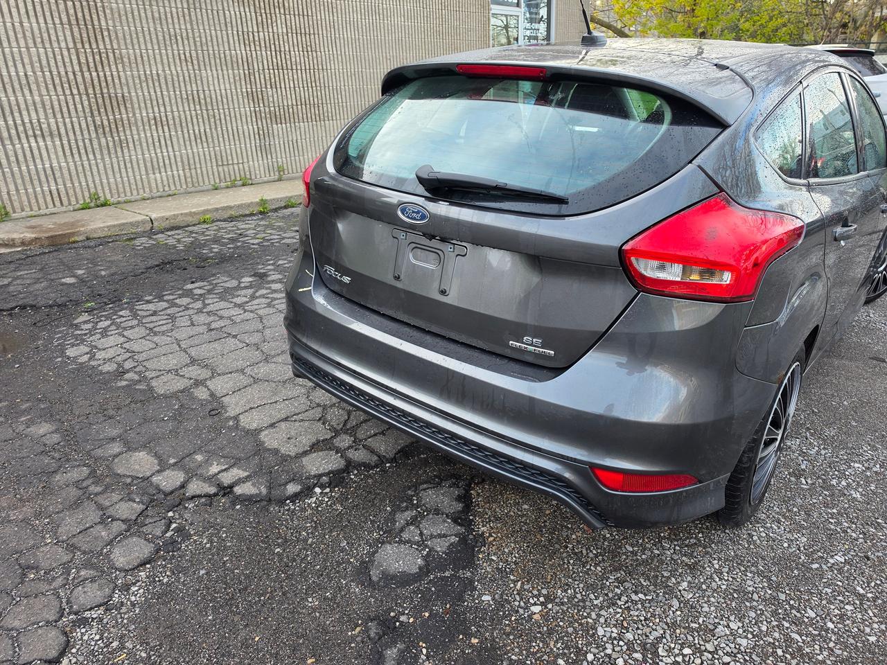 2015 Ford Focus 5DR HB SE - Photo #5