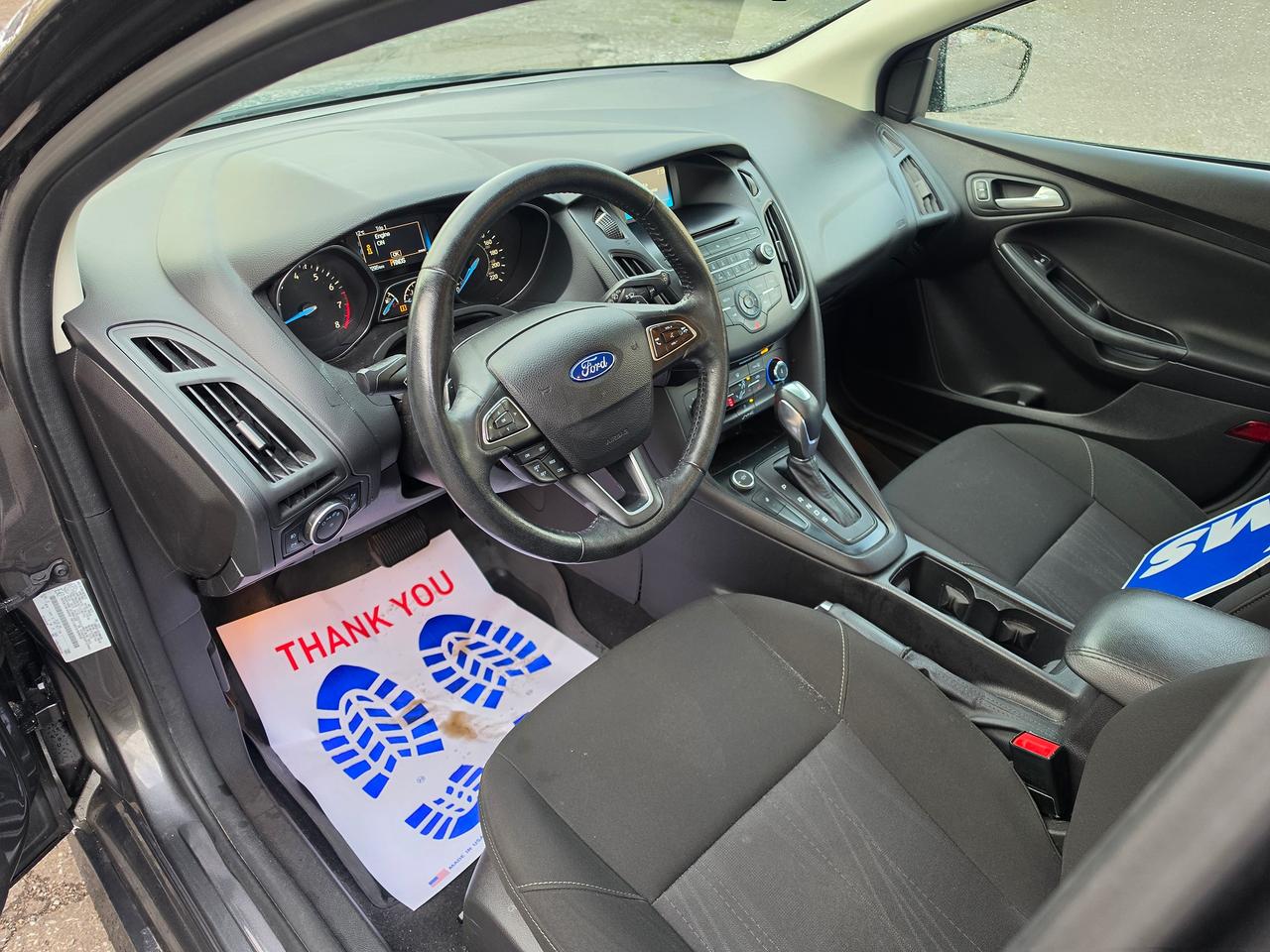 2015 Ford Focus 5DR HB SE Photo