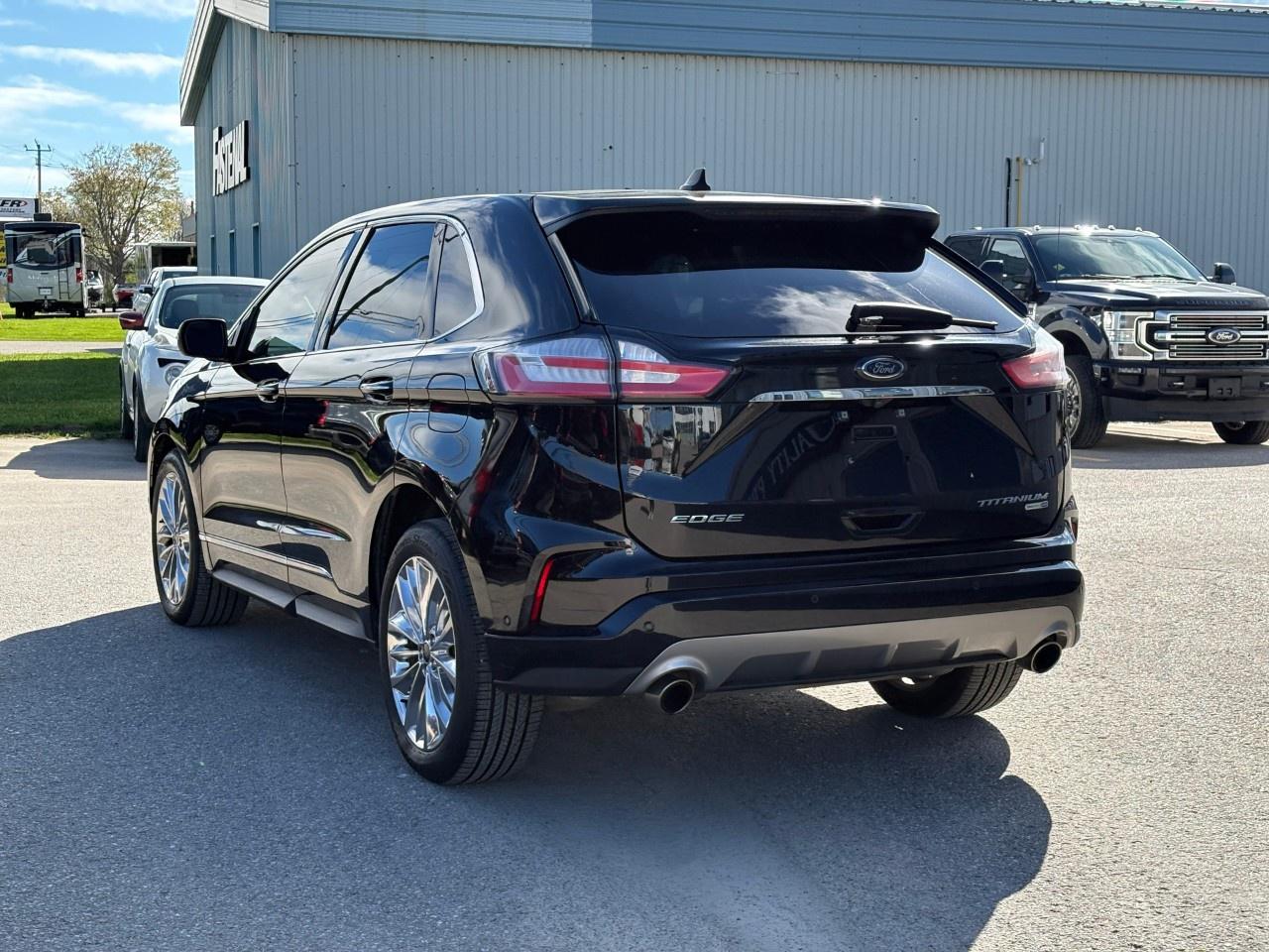 2020 Ford Edge Titanium AWD Photo