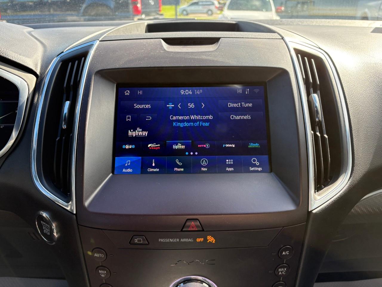 2020 Ford Edge Titanium AWD Photo
