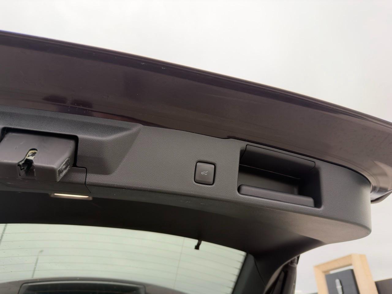 2023 Ford Escape Platinum 601A| PREMIUM TECH PK|B&O SOUND|NO ACCIDENTS|1 OWN Photo