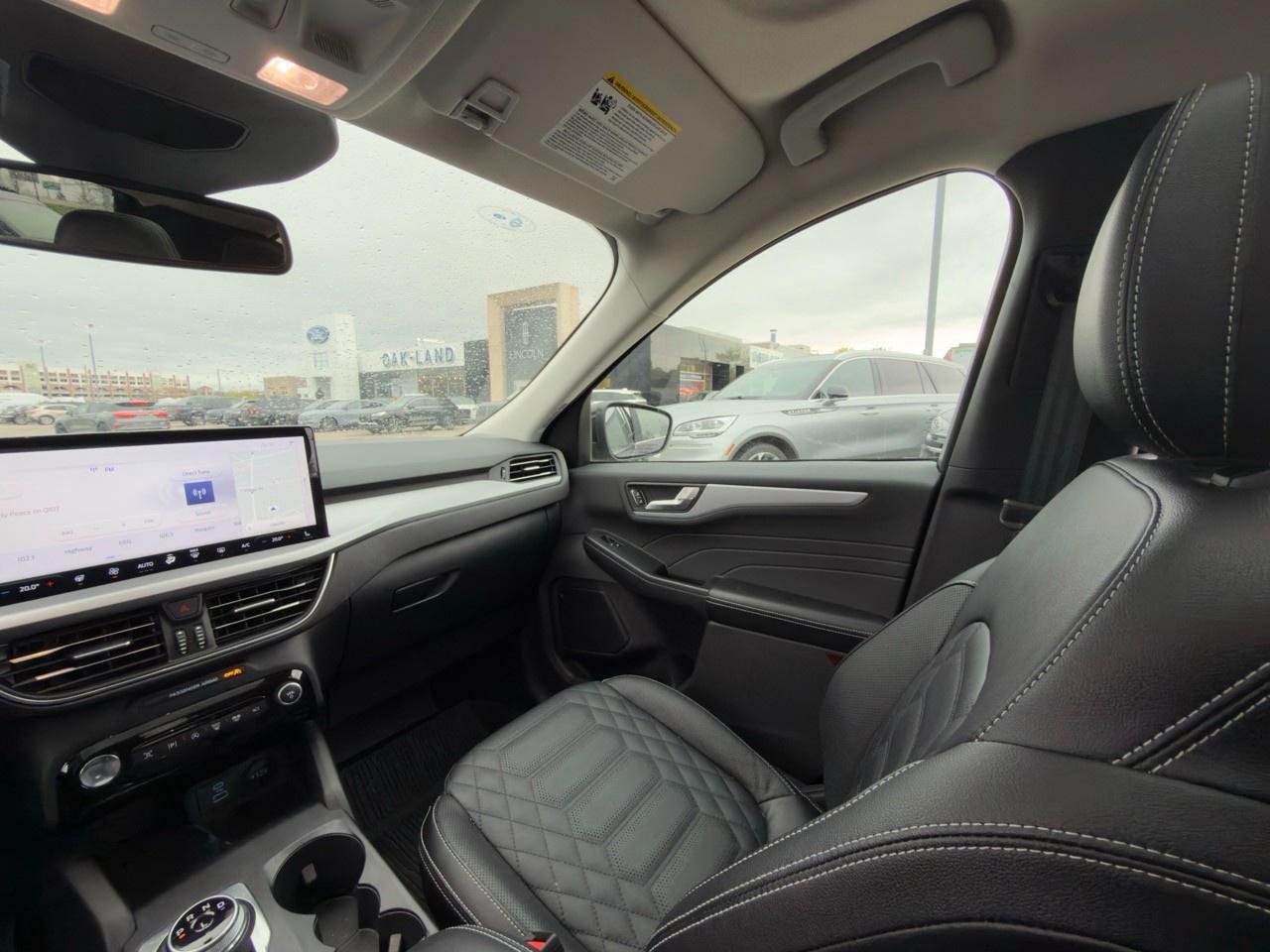 2023 Ford Escape Platinum 601A| PREMIUM TECH PK|B&O SOUND|NO ACCIDENTS|1 OWN Photo