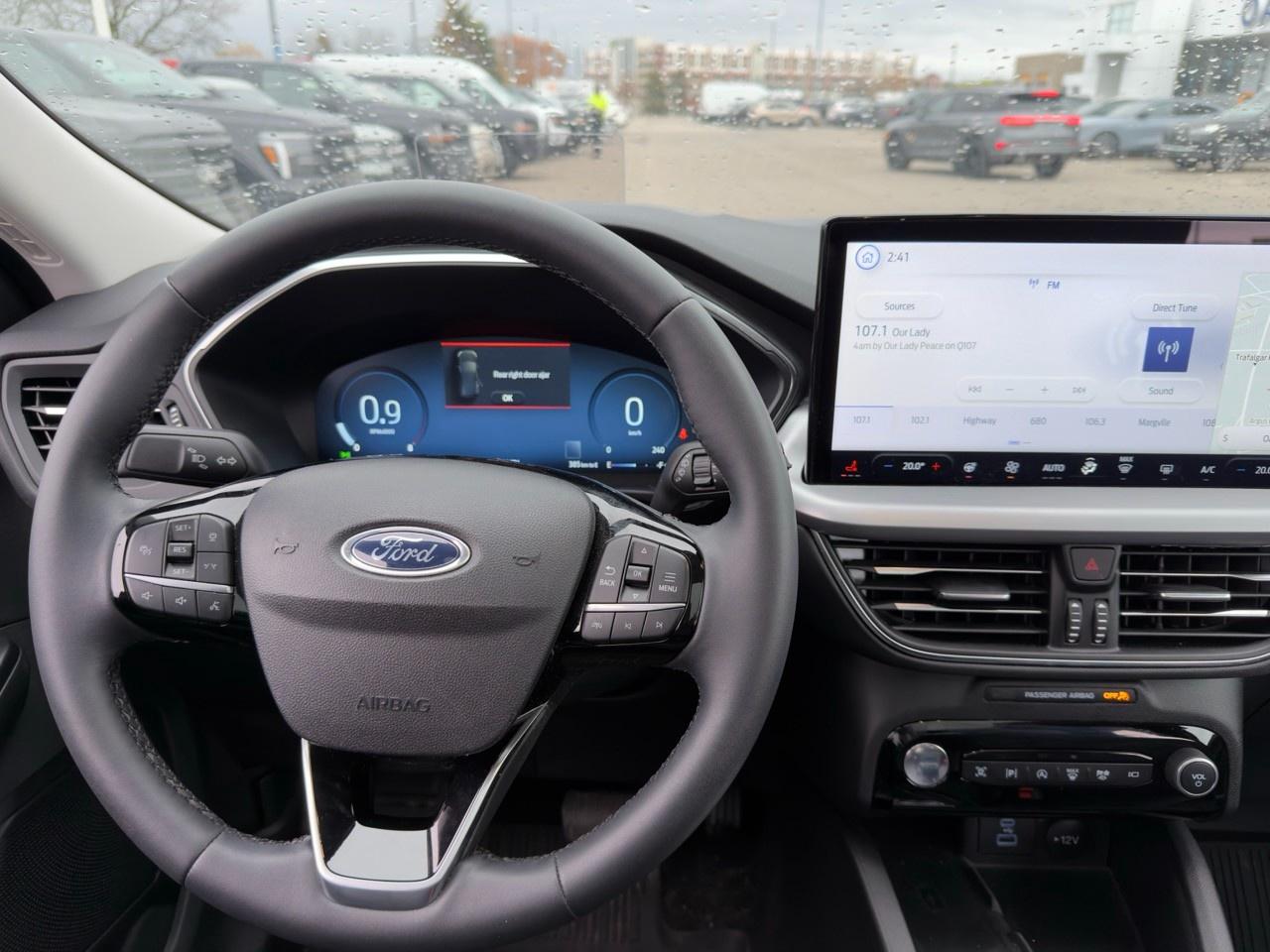 2023 Ford Escape Platinum 601A| PREMIUM TECH PK|B&O SOUND|NO ACCIDENTS|1 OWN Photo