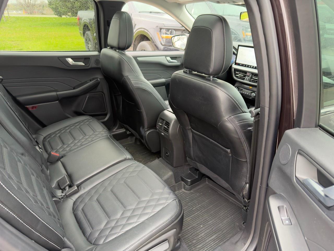 2023 Ford Escape Platinum 601A| PREMIUM TECH PK|B&O SOUND|NO ACCIDENTS|1 OWN Photo