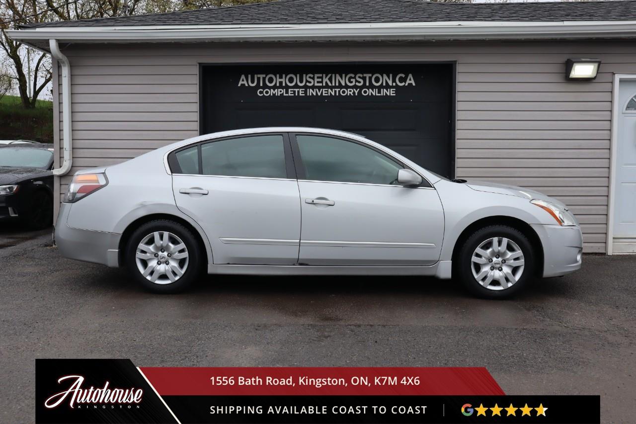 2012 Nissan Altima 2.5 S PUSH BUTTON START - KEYLESS ENTRY Photo