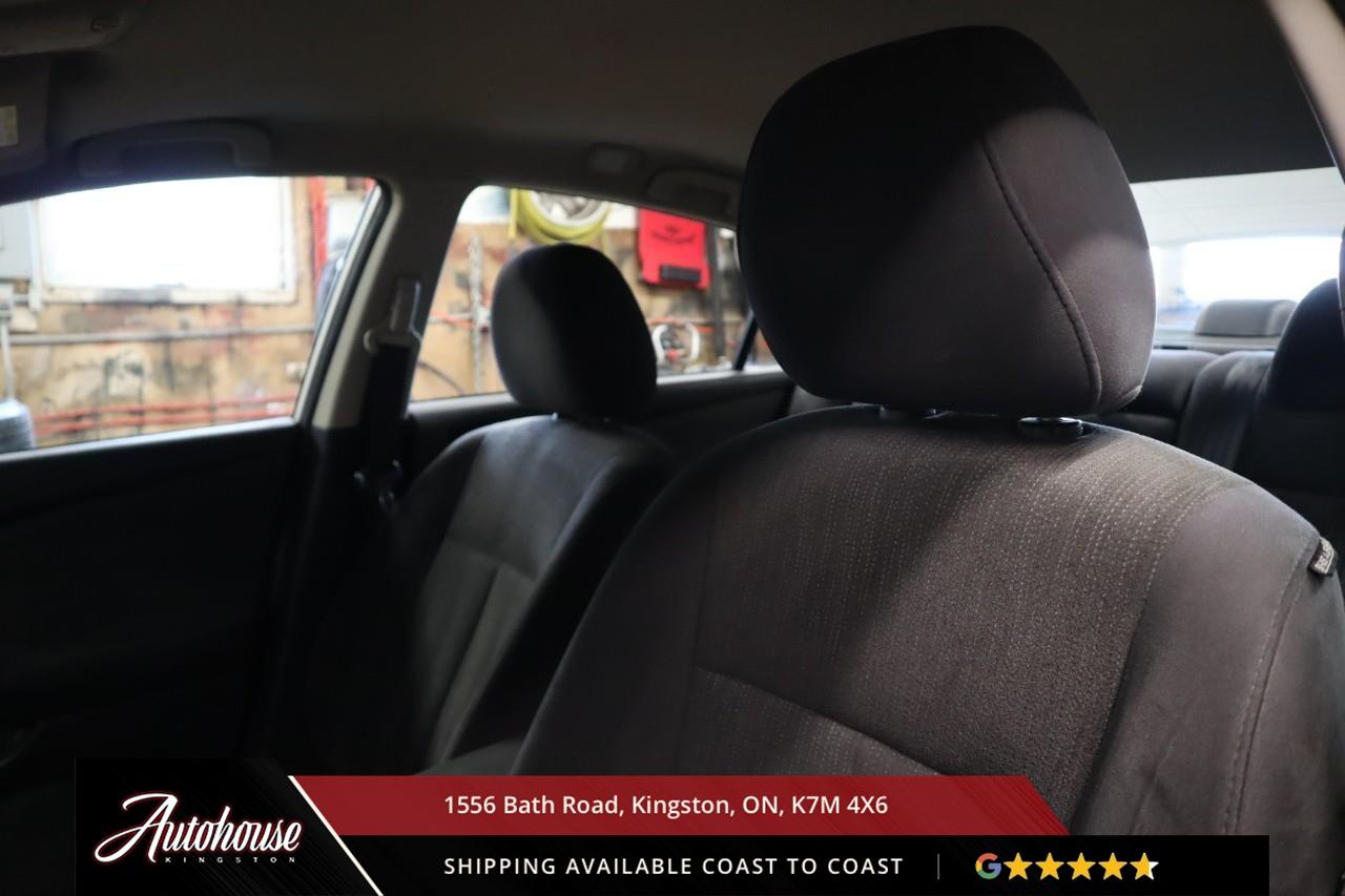 2012 Nissan Altima 2.5 S PUSH BUTTON START - KEYLESS ENTRY Photo