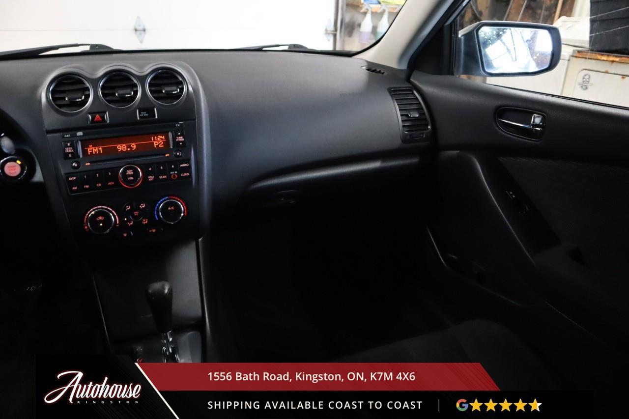 2012 Nissan Altima 2.5 S PUSH BUTTON START - KEYLESS ENTRY Photo