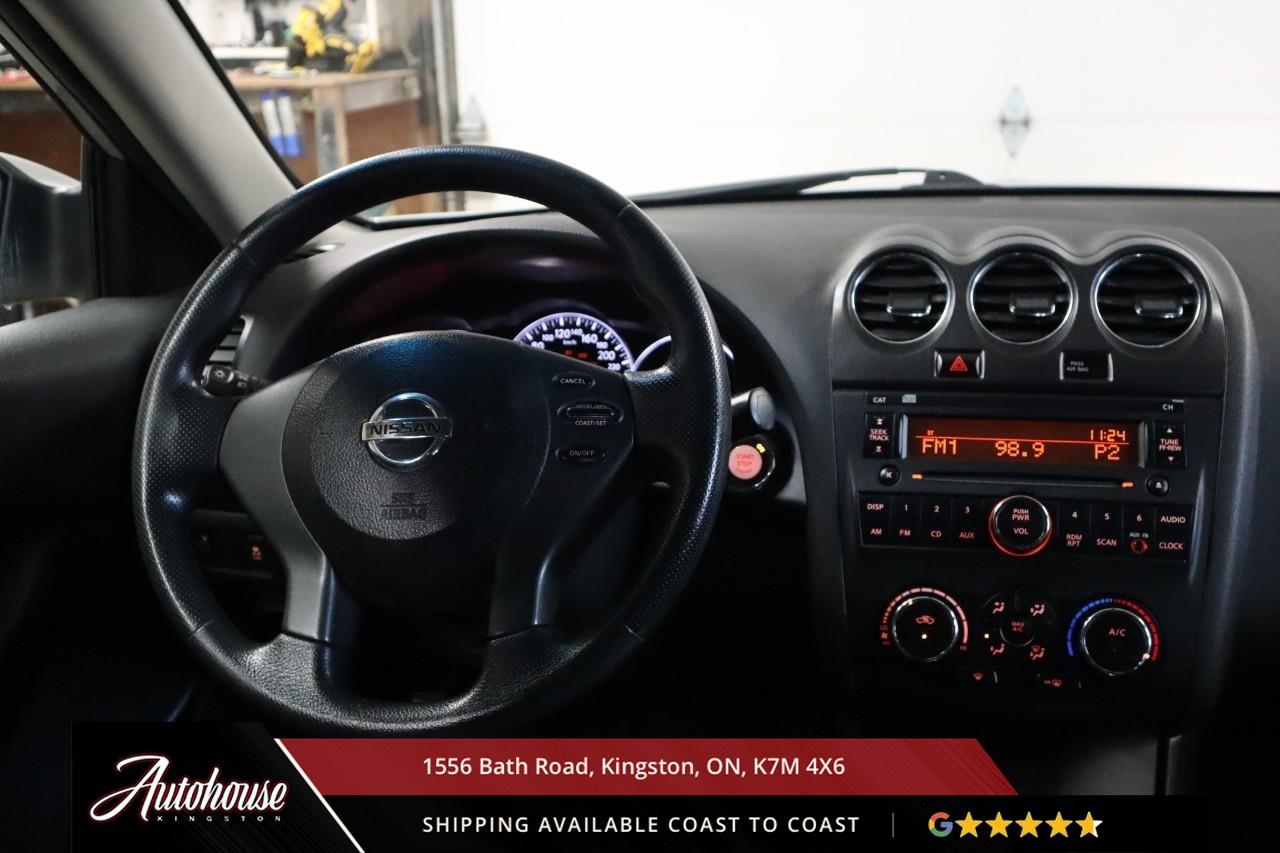 2012 Nissan Altima 2.5 S PUSH BUTTON START - KEYLESS ENTRY Photo