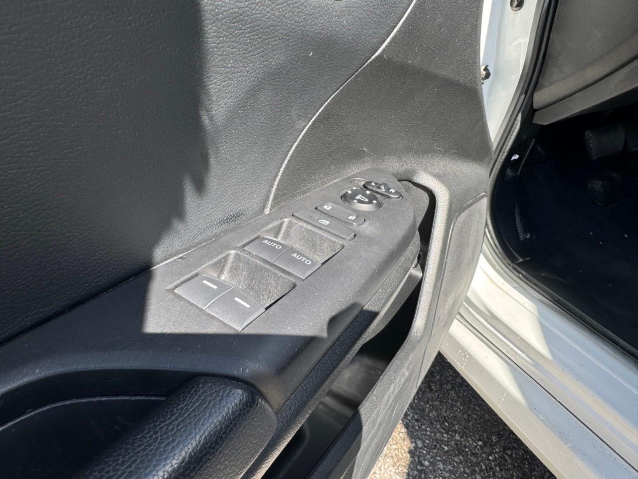 2021 Honda Civic Sedan TOURING CVT SEDAN Photo