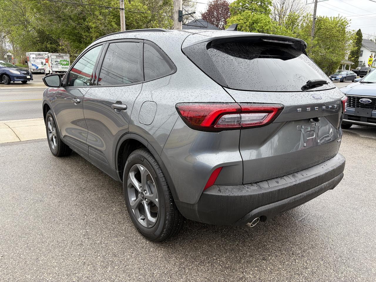 2025 Ford Escape ST-Line AWD Photo2
