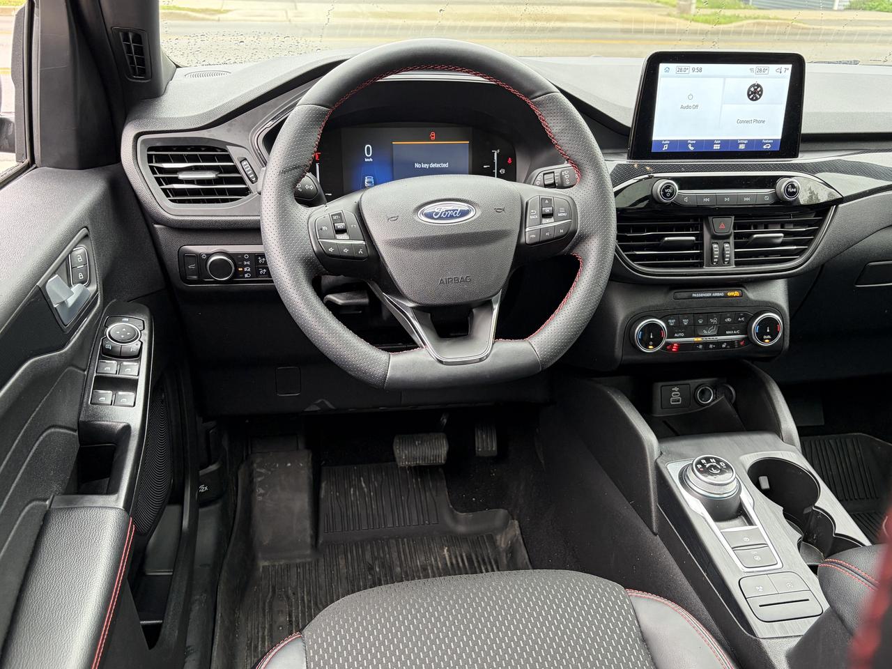 2025 Ford Escape ST-Line AWD Photo