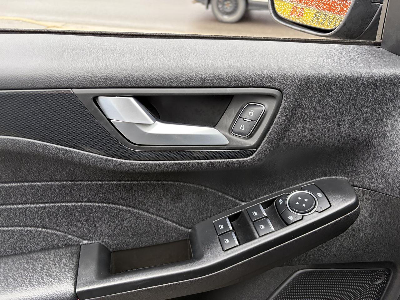 2025 Ford Escape ST-Line AWD Photo