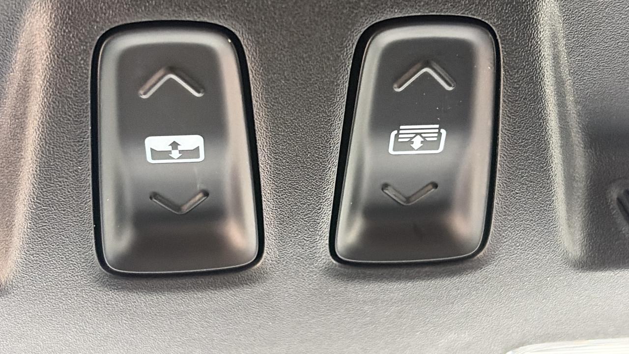 2025 Ford Escape ST-Line AWD Photo