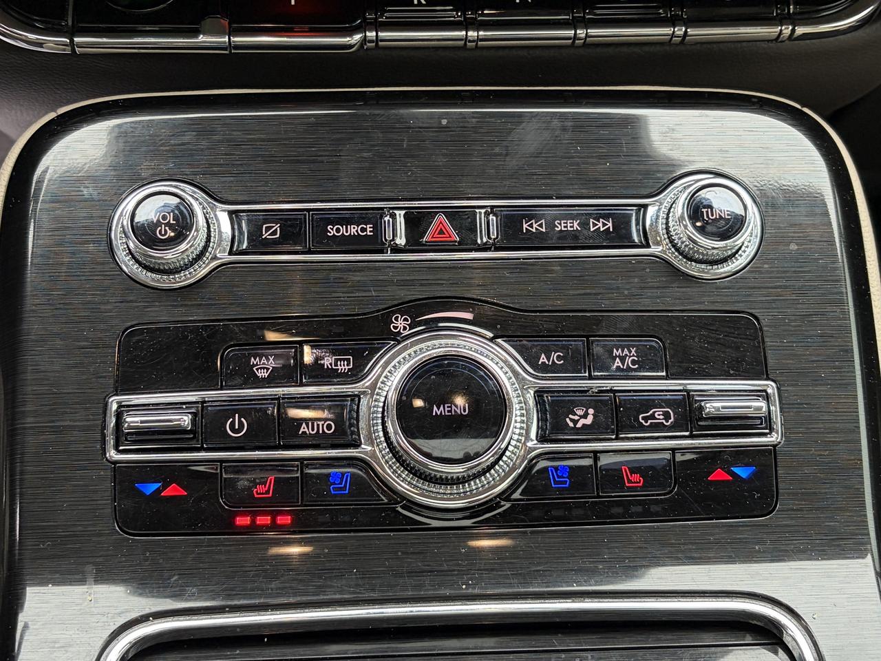 2023 Lincoln Nautilus Reserve AWD Photo