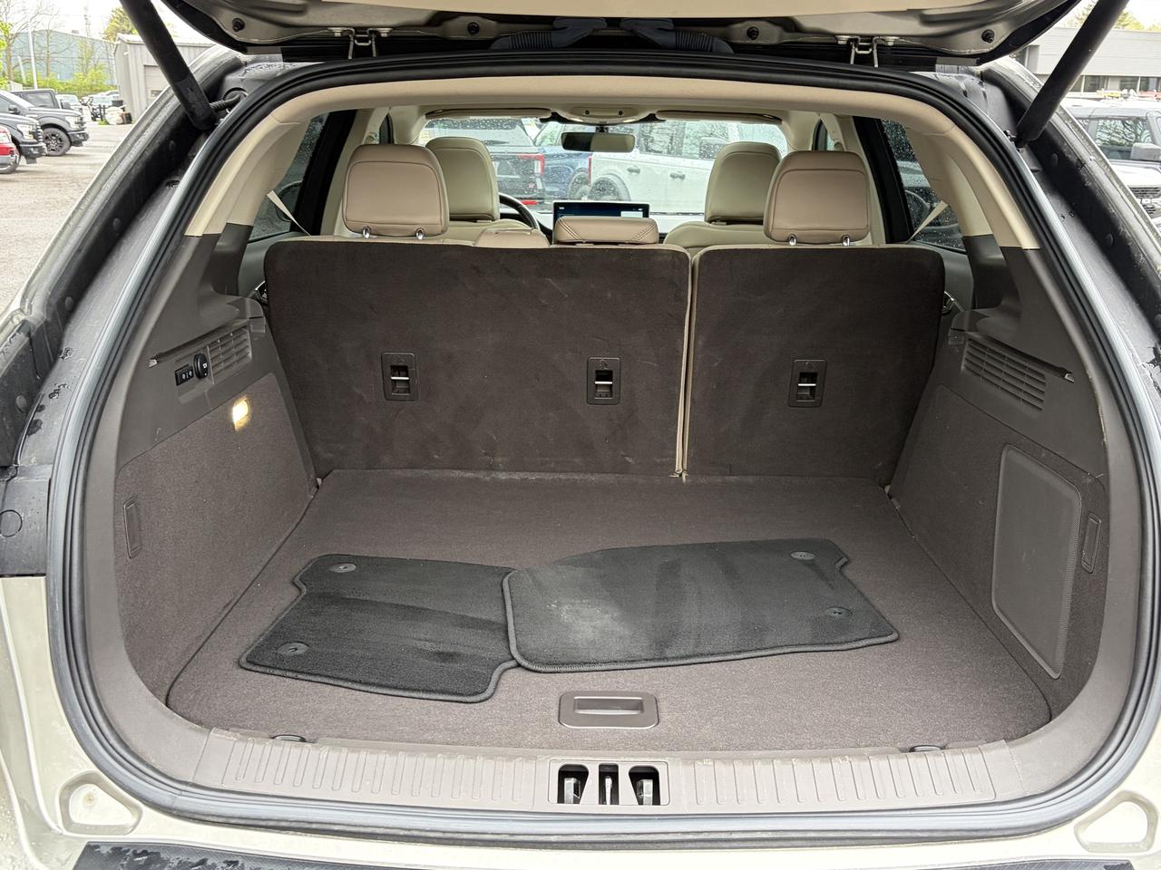 2023 Lincoln Nautilus Reserve AWD Photo