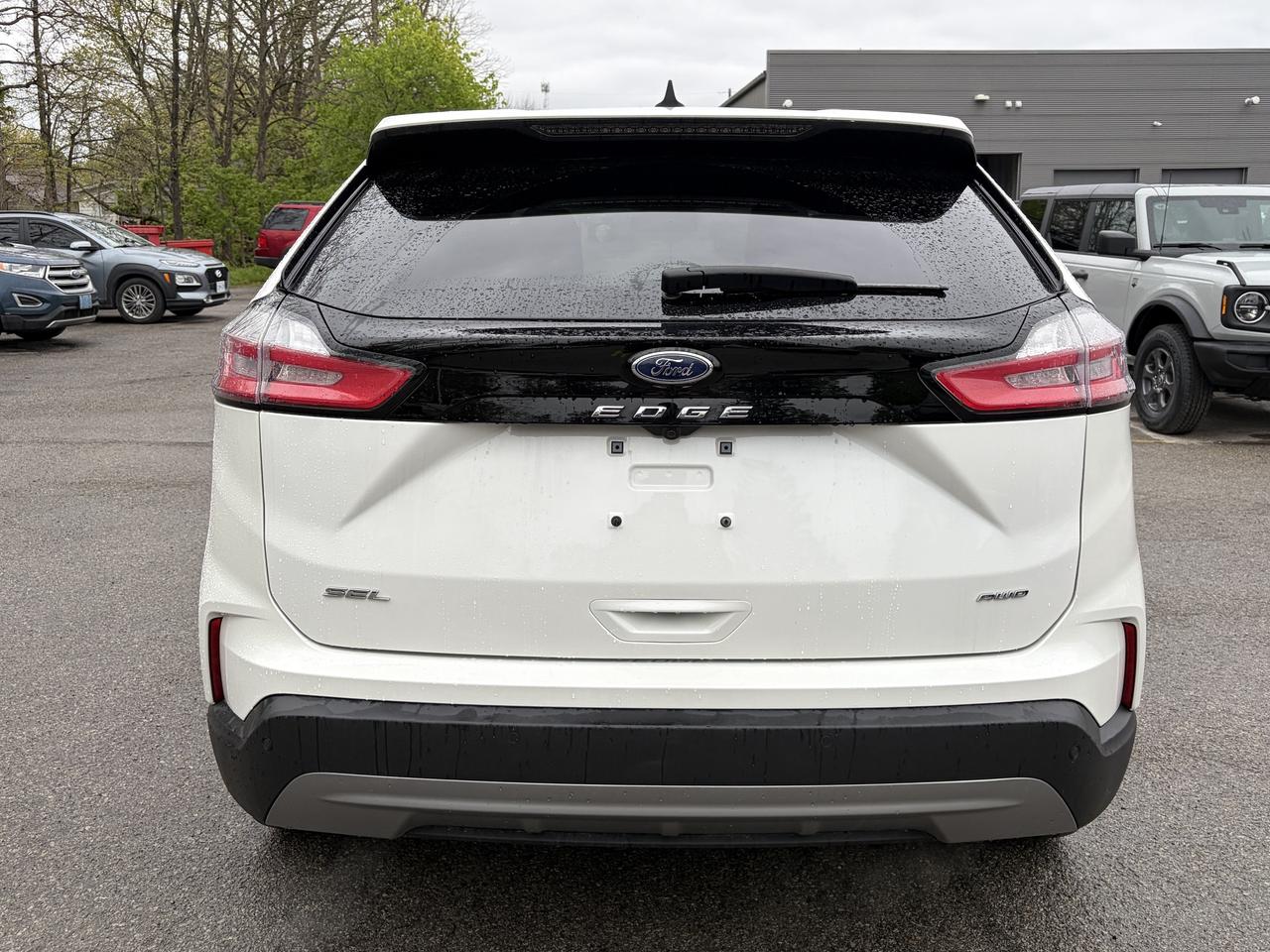 2024 Ford Edge SEL AWD Photo