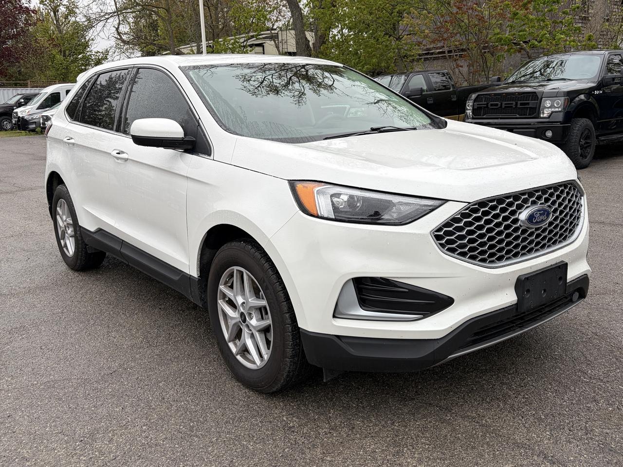 2024 Ford Edge SEL AWD Photo
