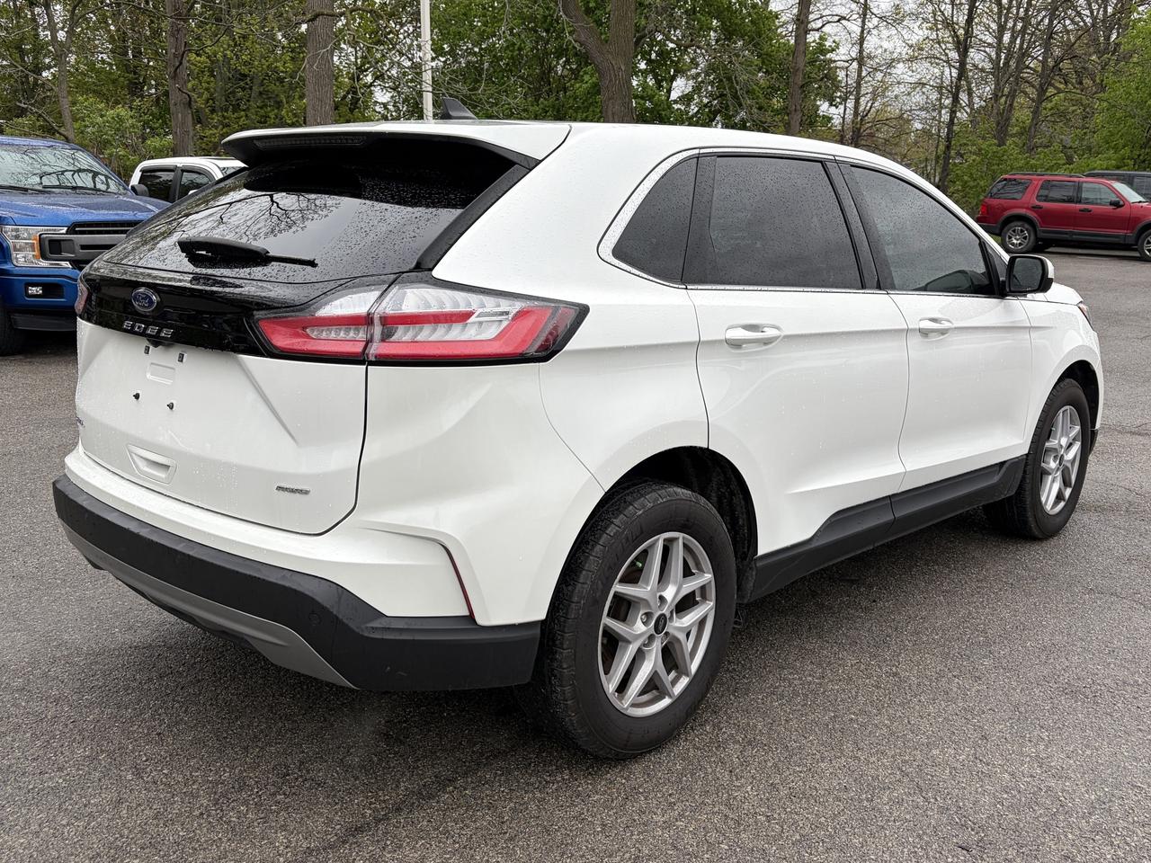 2024 Ford Edge SEL AWD Photo