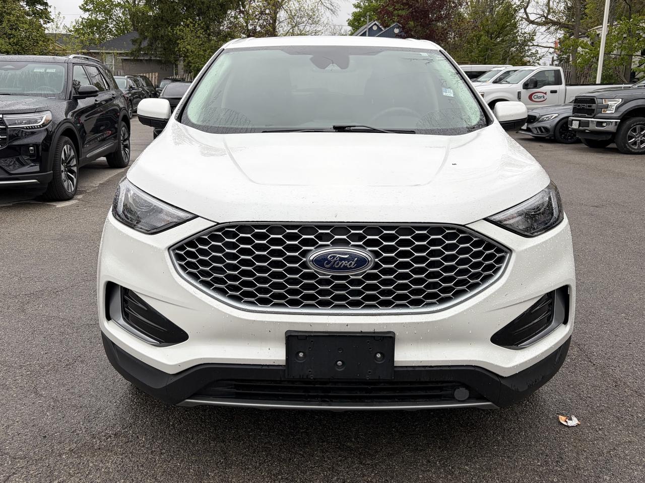2024 Ford Edge SEL AWD Photo