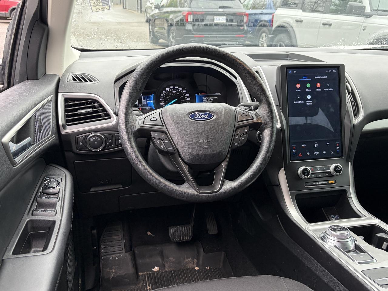 2024 Ford Edge SEL AWD Photo
